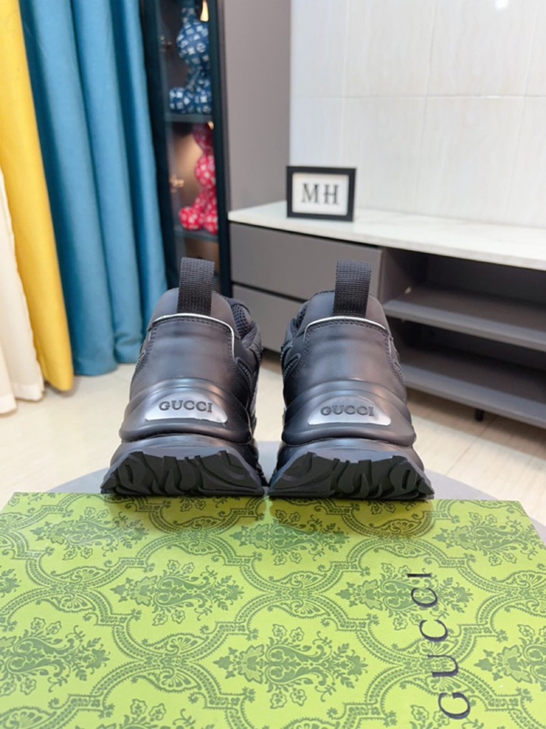 グッチ靴全体デザイン